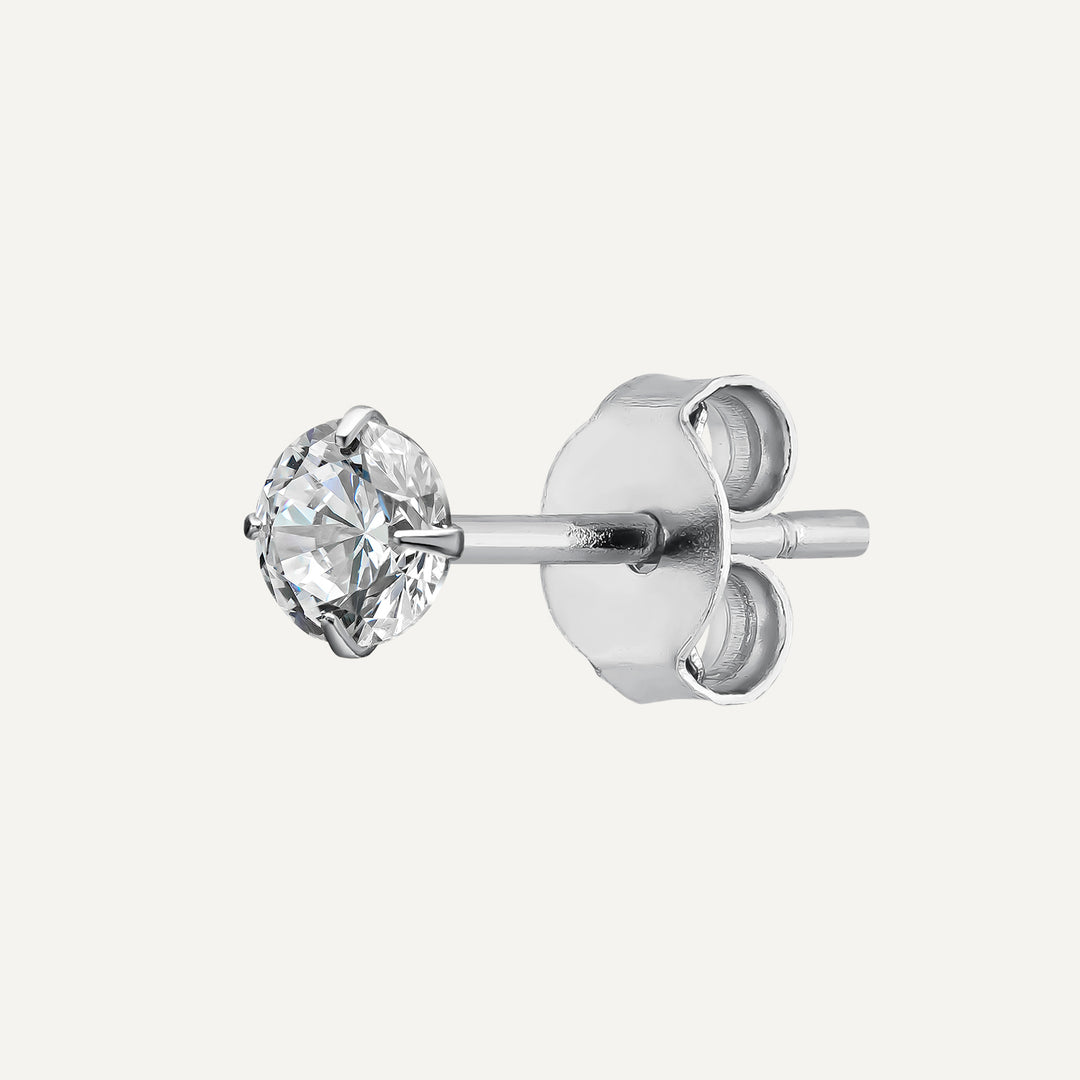 WHITE ESSENCE PIERCING EARRING
